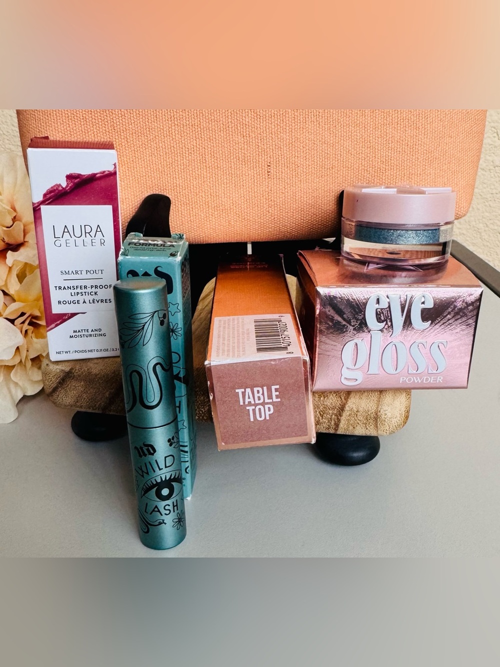 BEAUTY BUNDLE - Picture 2 of 6